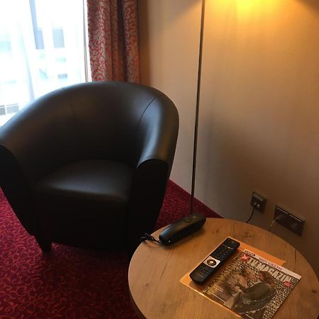 Parkhotel Leiser Планег Екстериор снимка